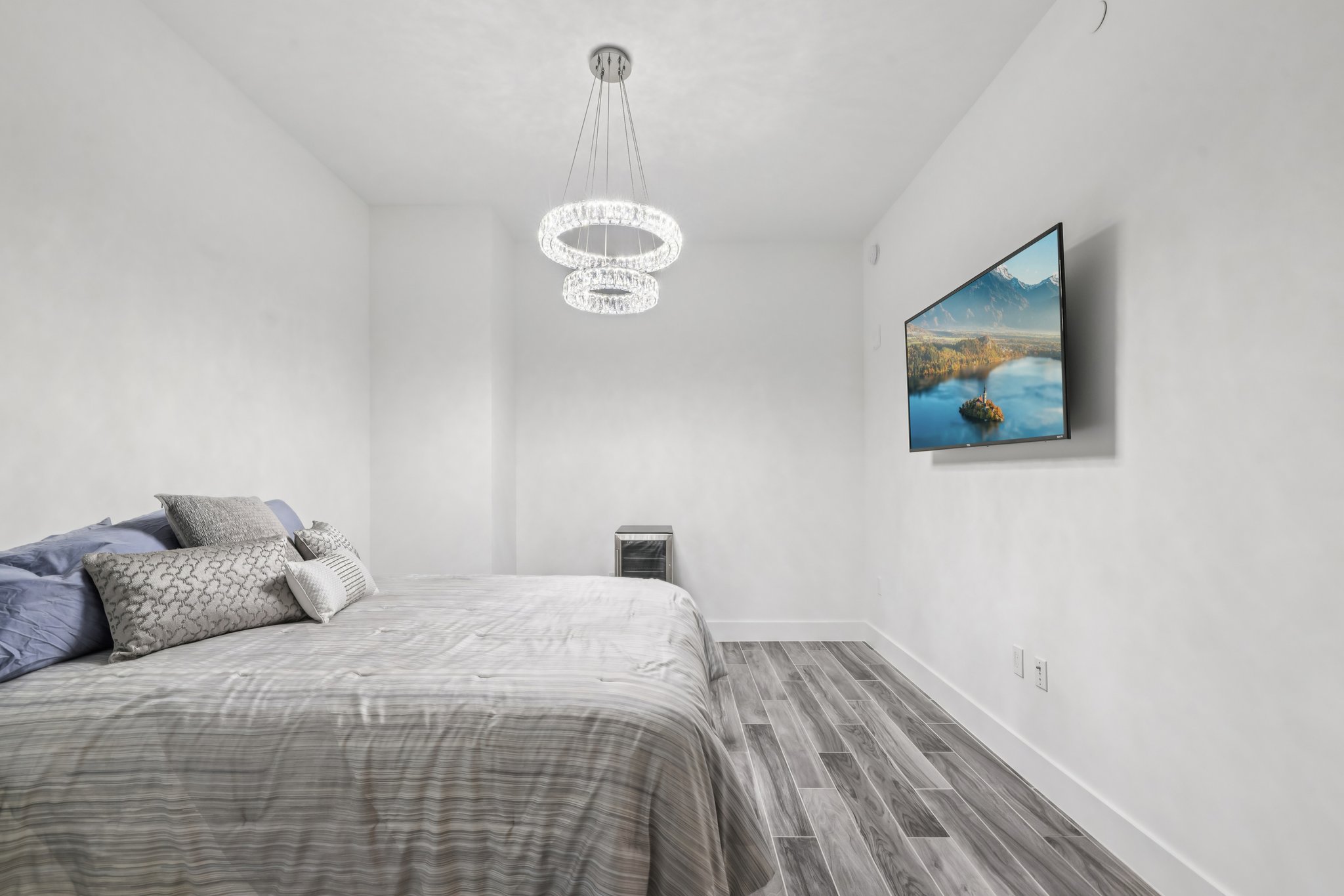 Marina Way-S0811-028r.jpg