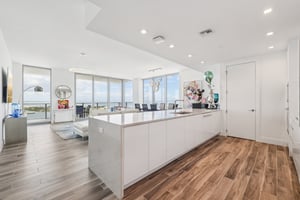 Marina Way-S0811-017.jpg