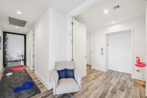 Marina Way-S0811-024.jpg