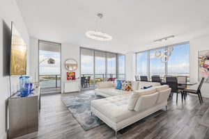 Marina Way-S0811-008r.jpg