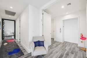 Marina Way-S0811-024r.jpg