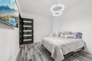 Marina Way-S0811-026r.jpg