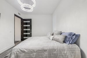 Marina Way-S0811-027r.jpg