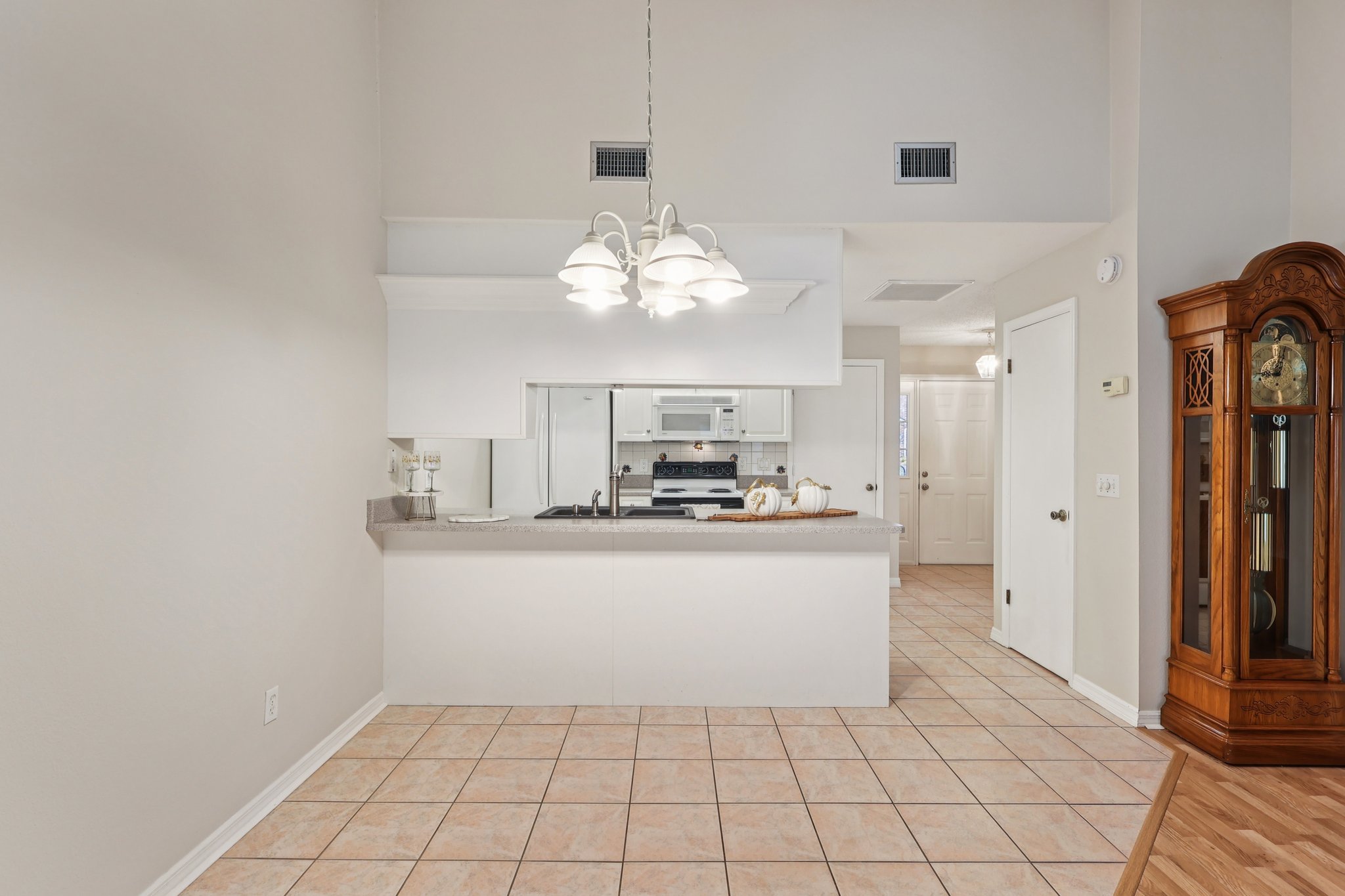 Lazy Oaks Dr-S0909-015.jpg