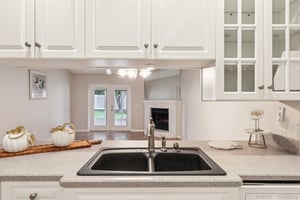 Lazy Oaks Dr-S0909-023.jpg