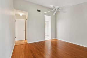 Lazy Oaks Dr-S0909-033.jpg