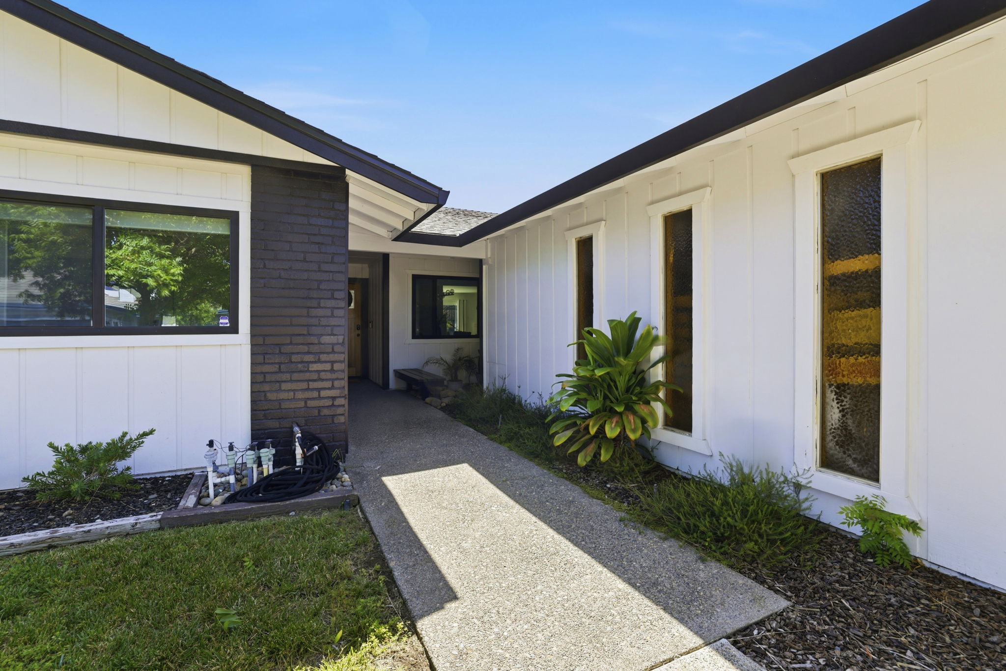 004_F8_5124 Filbert Ave