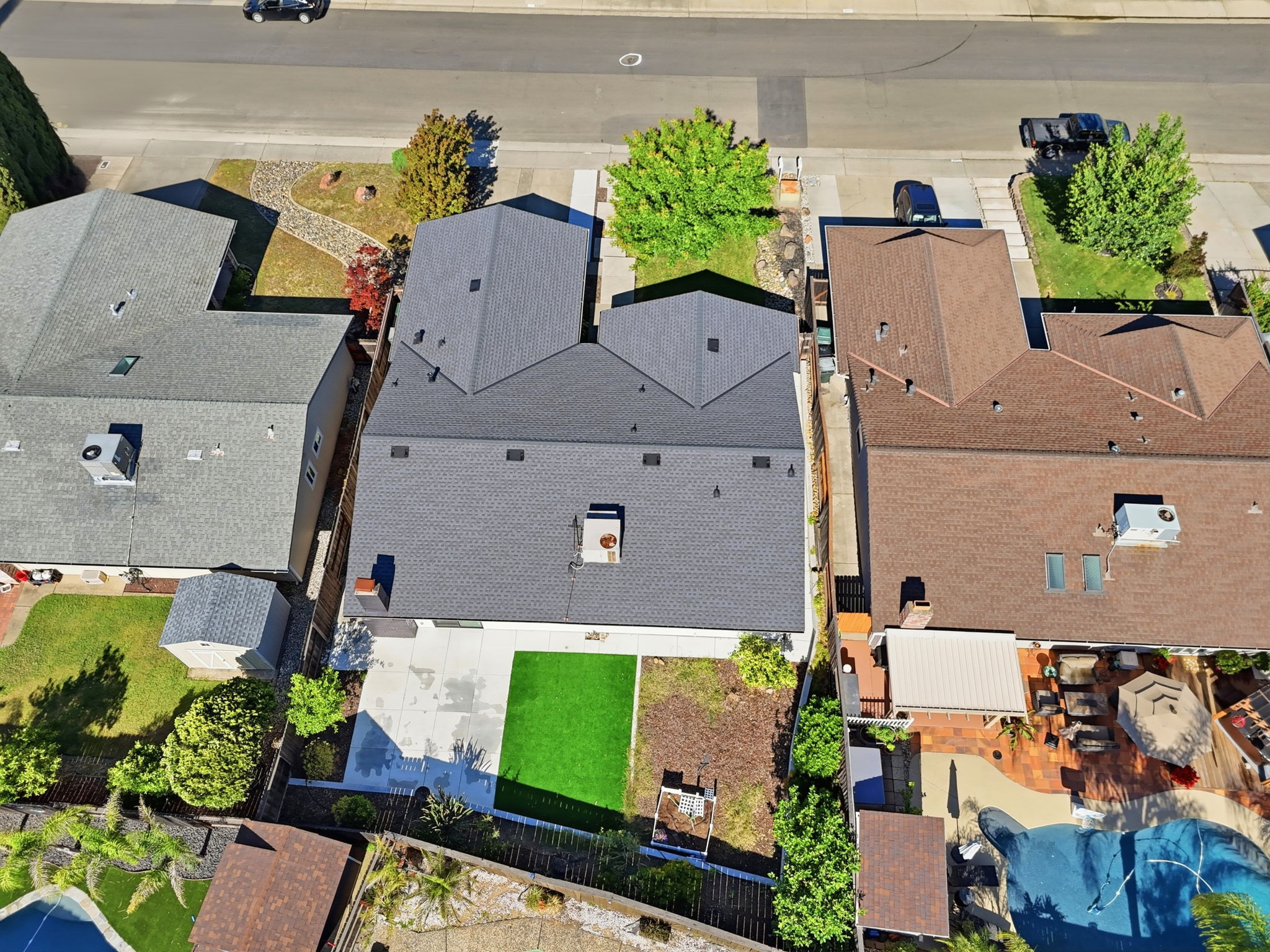 011_F8_AERIAL_5124 Filbert Ave