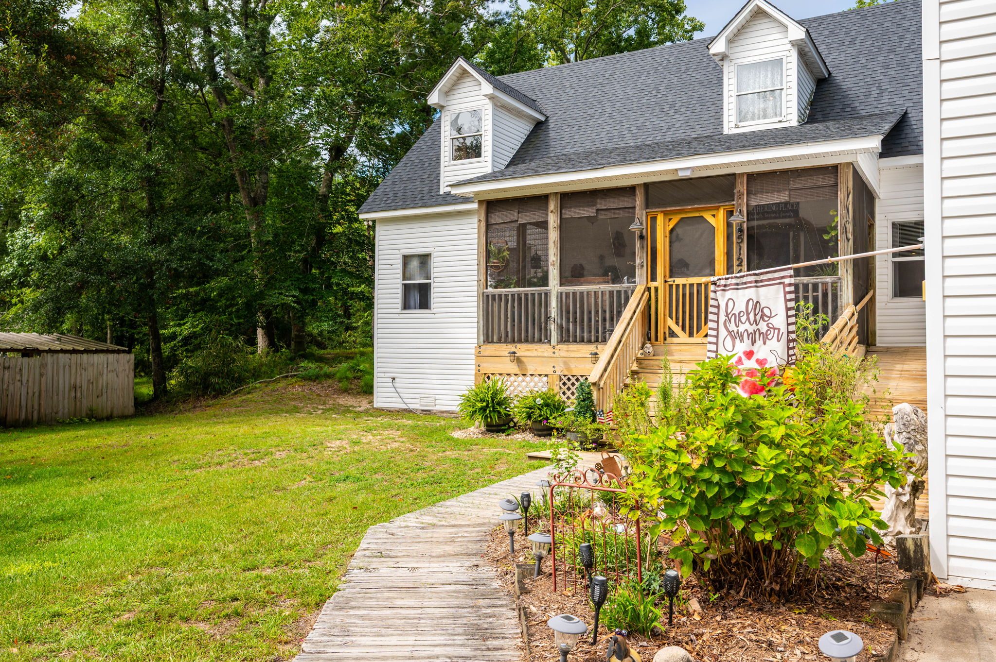 5124-The-Woods-Rd-Front-Exterior-V3