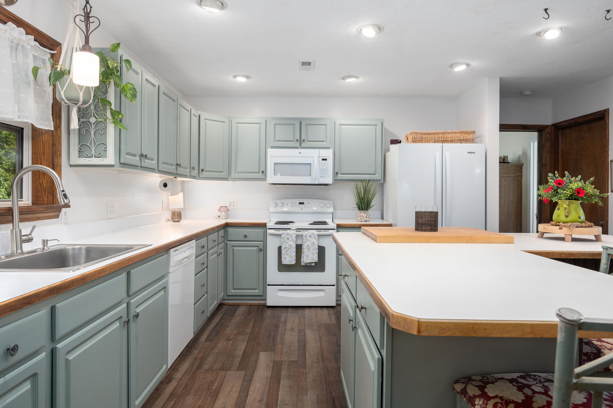 5124-The-Woods-Rd-Kitchen-V3