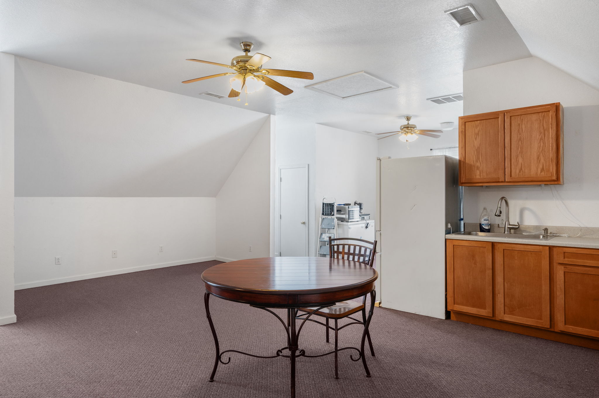 5124-The-Woods-Rd-Room-Over-Garage-V6