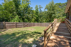 5124-The-Woods-Rd-Fenced-Yard