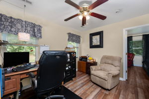 5124-The-Woods-Rd-Office