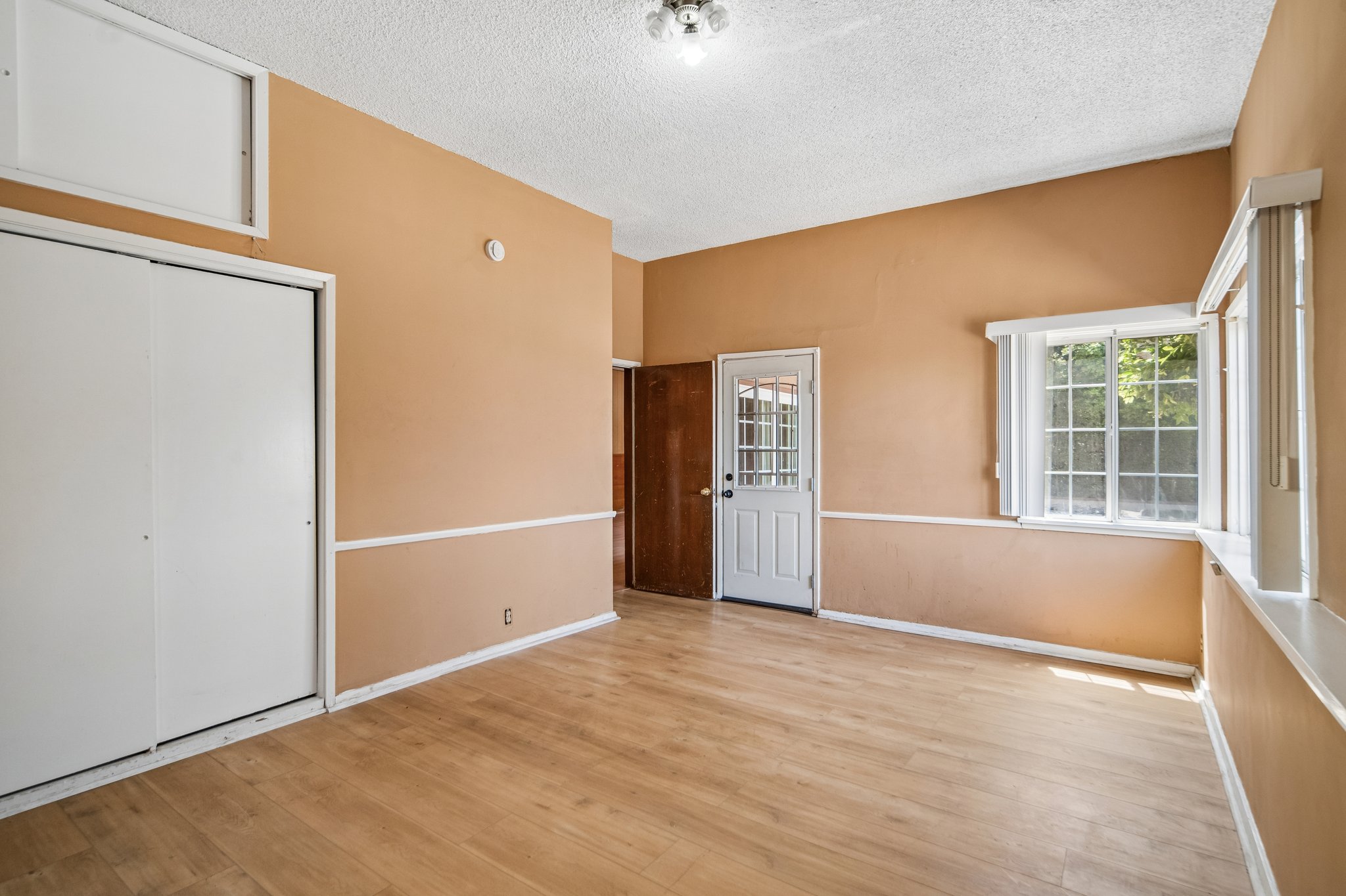 Brea Crest Dr-S2507-024.jpg
