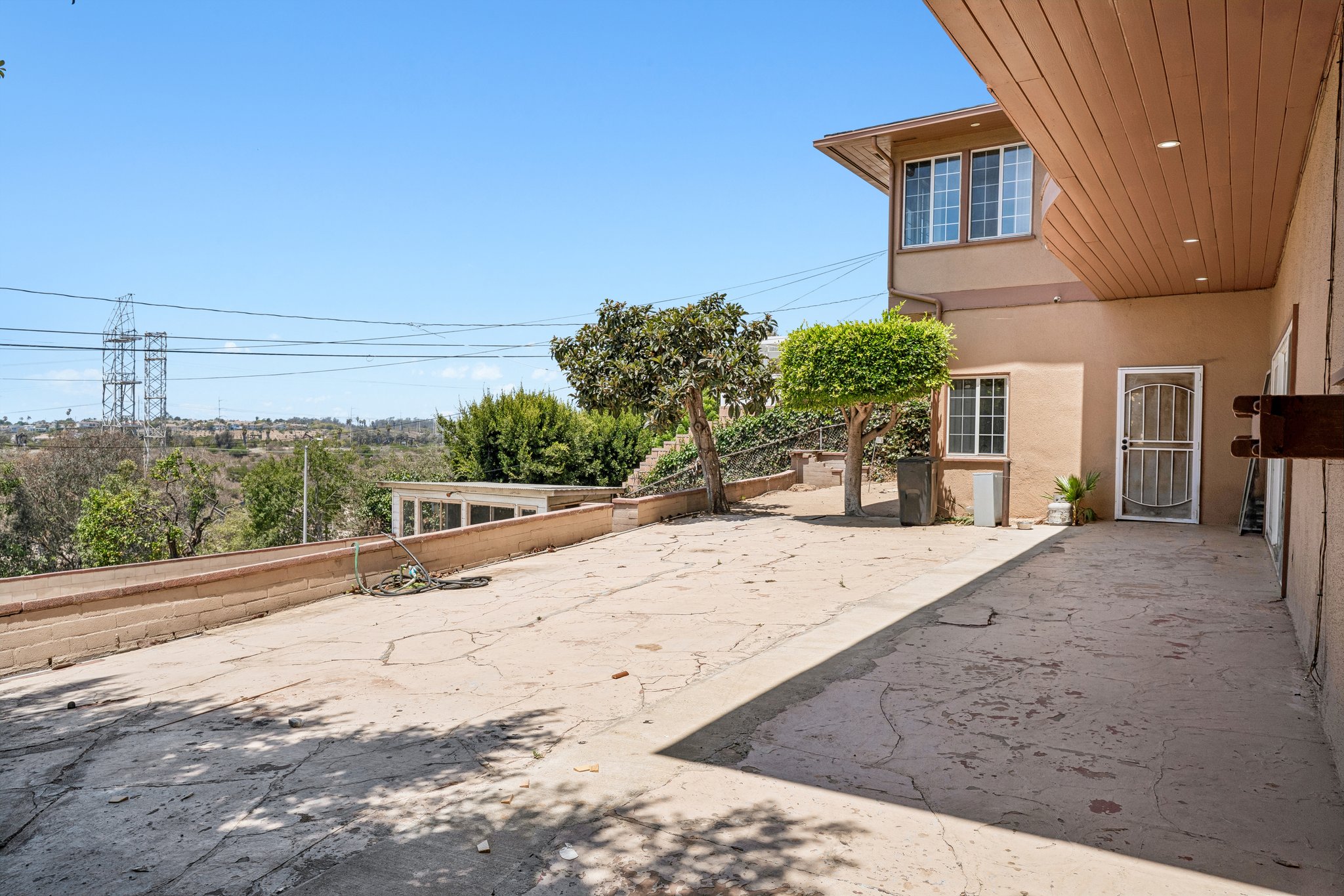 Brea Crest Dr-S2507-041.jpg