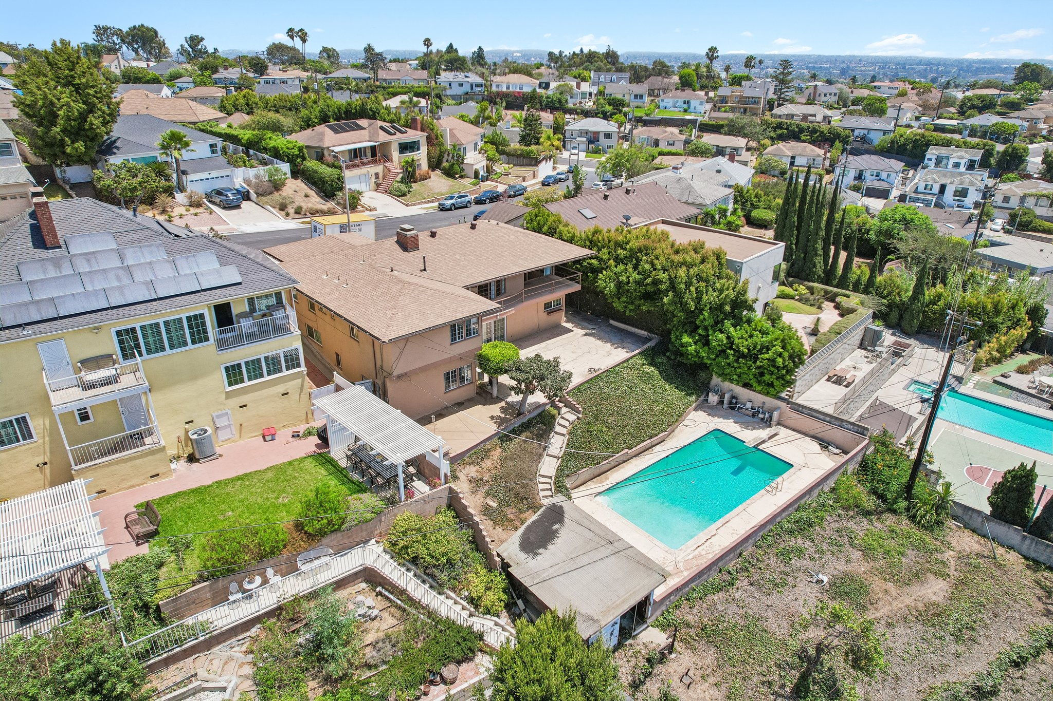 Brea Crest Dr-S2507-058.jpg