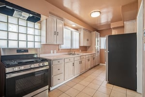Brea Crest Dr-S2507-010.jpg