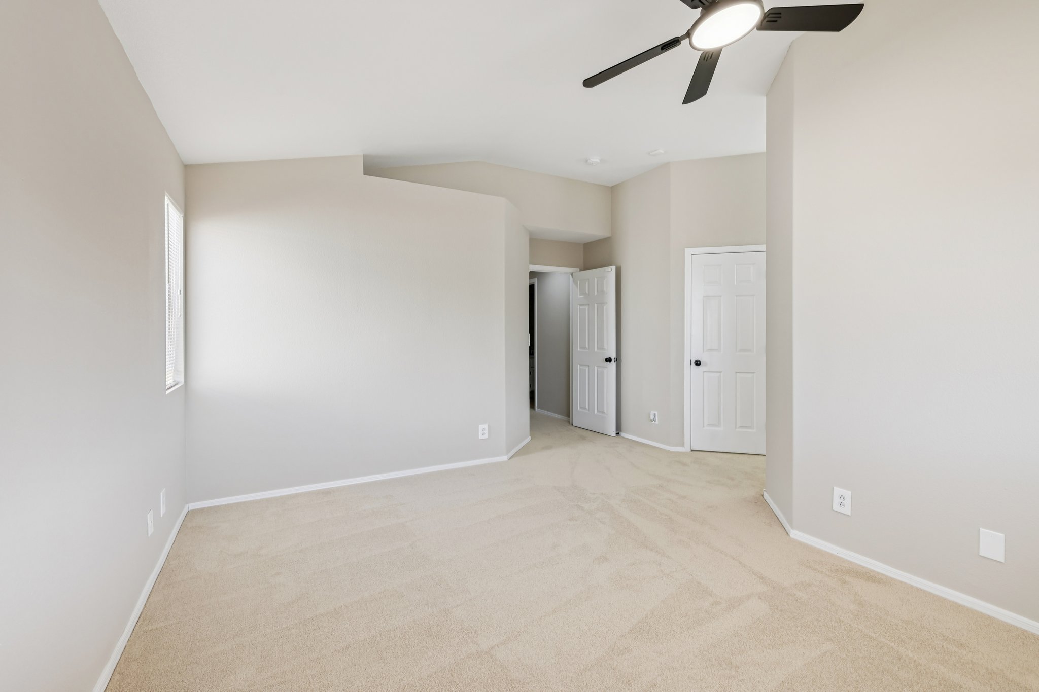 Brookmere Dr-S1703-033.jpg