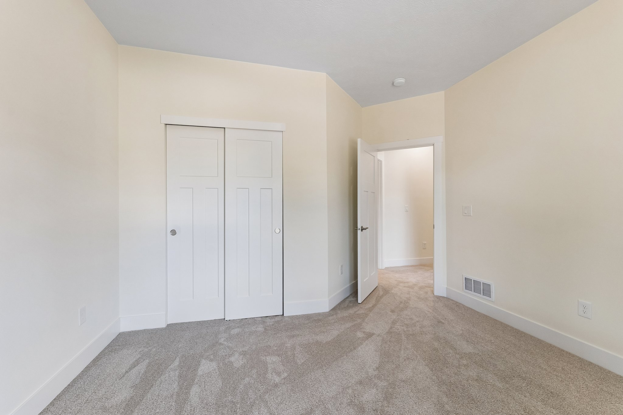 5129 Raven Oaks Dr_021.jpg