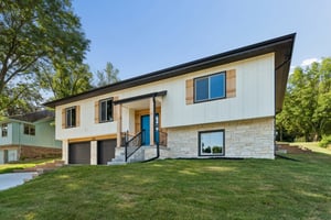 5129 Raven Oaks Dr_003.jpg