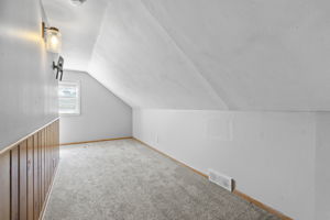  Photo 37