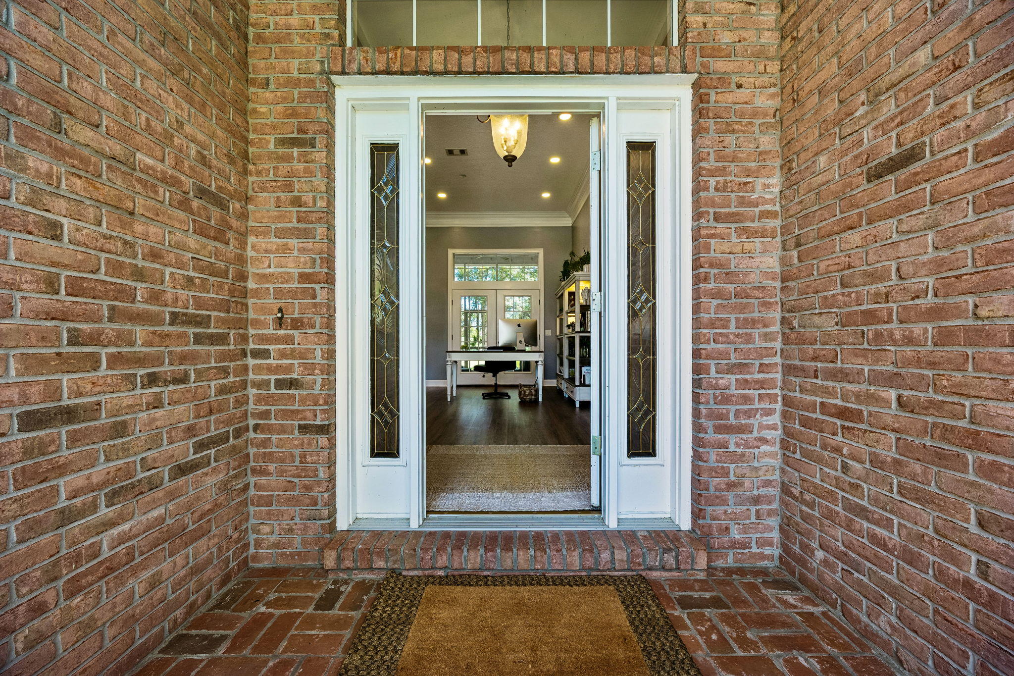 Front Entry Detail