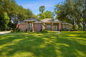 Welcome to 513 Cardinal Cir E