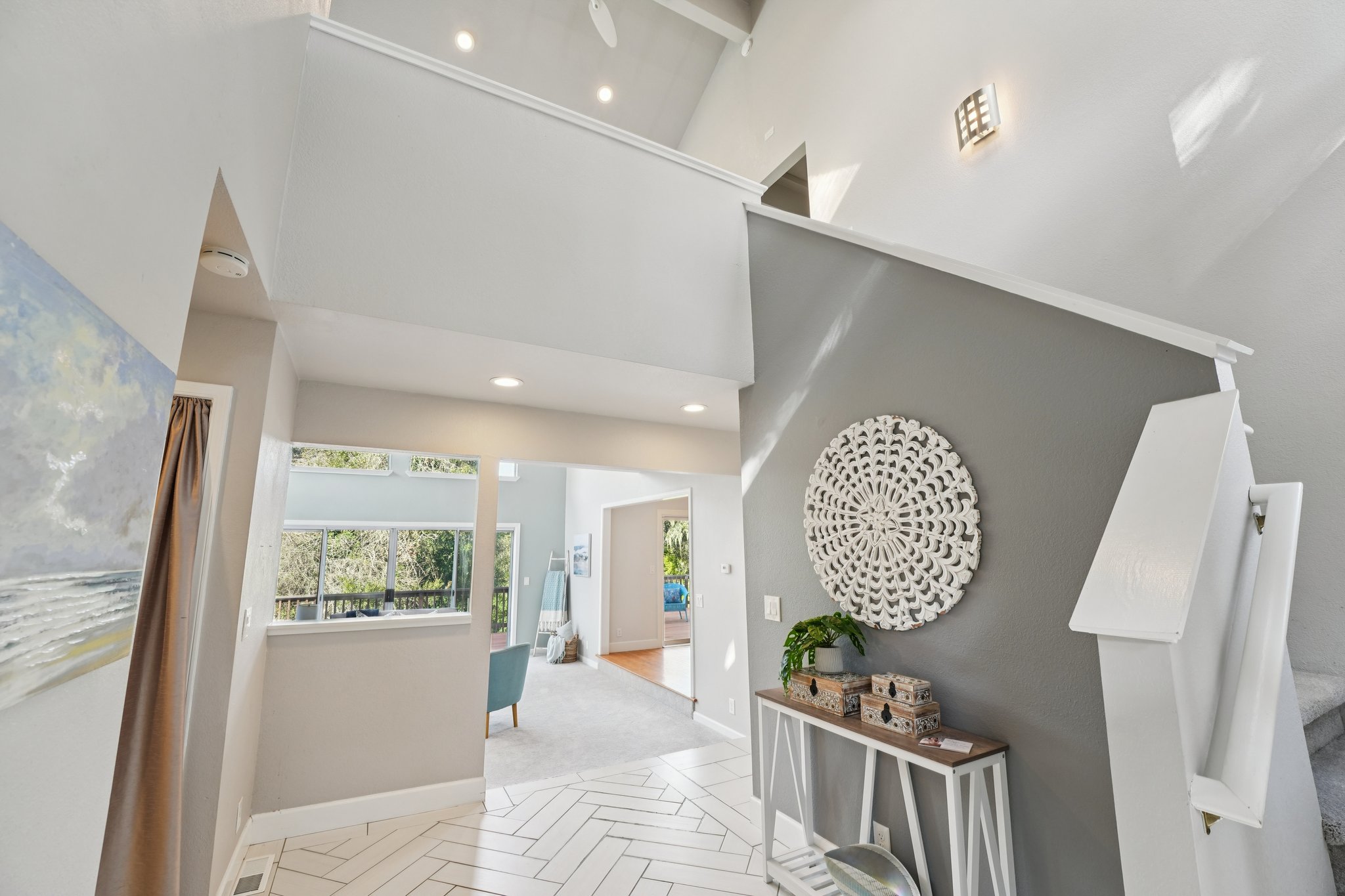 Encino Dr-S3101-007.jpg