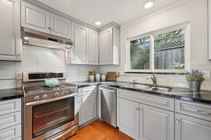 Encino Dr-S3101-024.jpg