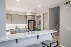 011_513 Joree Ln_
