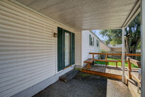  Photo 31