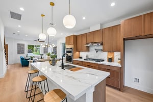 W Odell St unit a-S2406-018.jpg