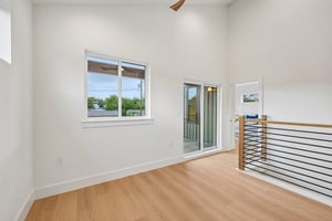 W Odell St unit a-S2406-025.jpg