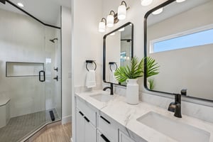 W Odell St unit a-S2406-035.jpg