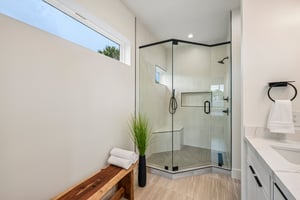W Odell St unit a-S2406-037.jpg