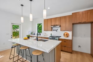 513 W Odell St UNIT B-S2406-013.jpg