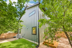 513 W Odell St UNIT B-S2406-032.jpg