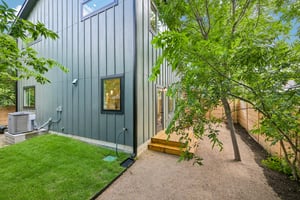 513 W Odell St UNIT B-S2406-035.jpg