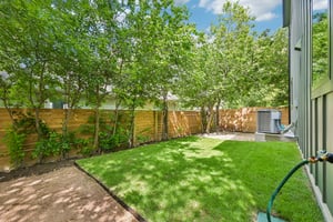 513 W Odell St UNIT B-S2406-037.jpg