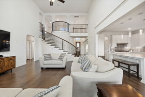 Living Room/Kitchen