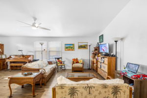2023-11-11 - 5130 Co Rd 99W 137, Woodland, CA 95695 15