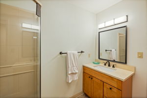  Photo 35