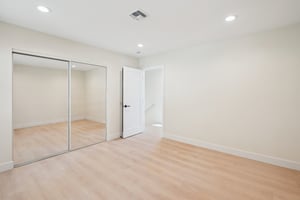 Campo Rd-0905-030.jpg