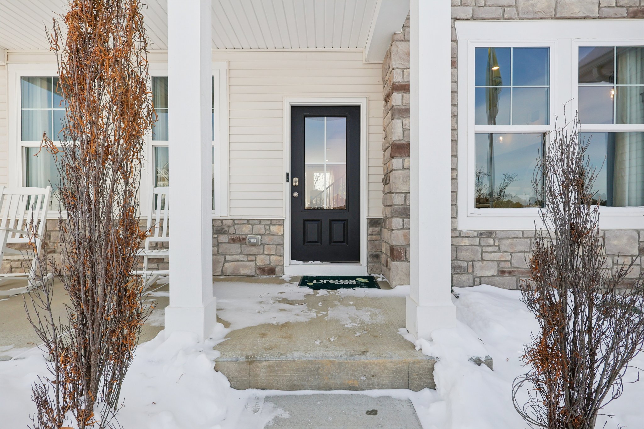 Highmeadow Pl-S3001-005.jpg