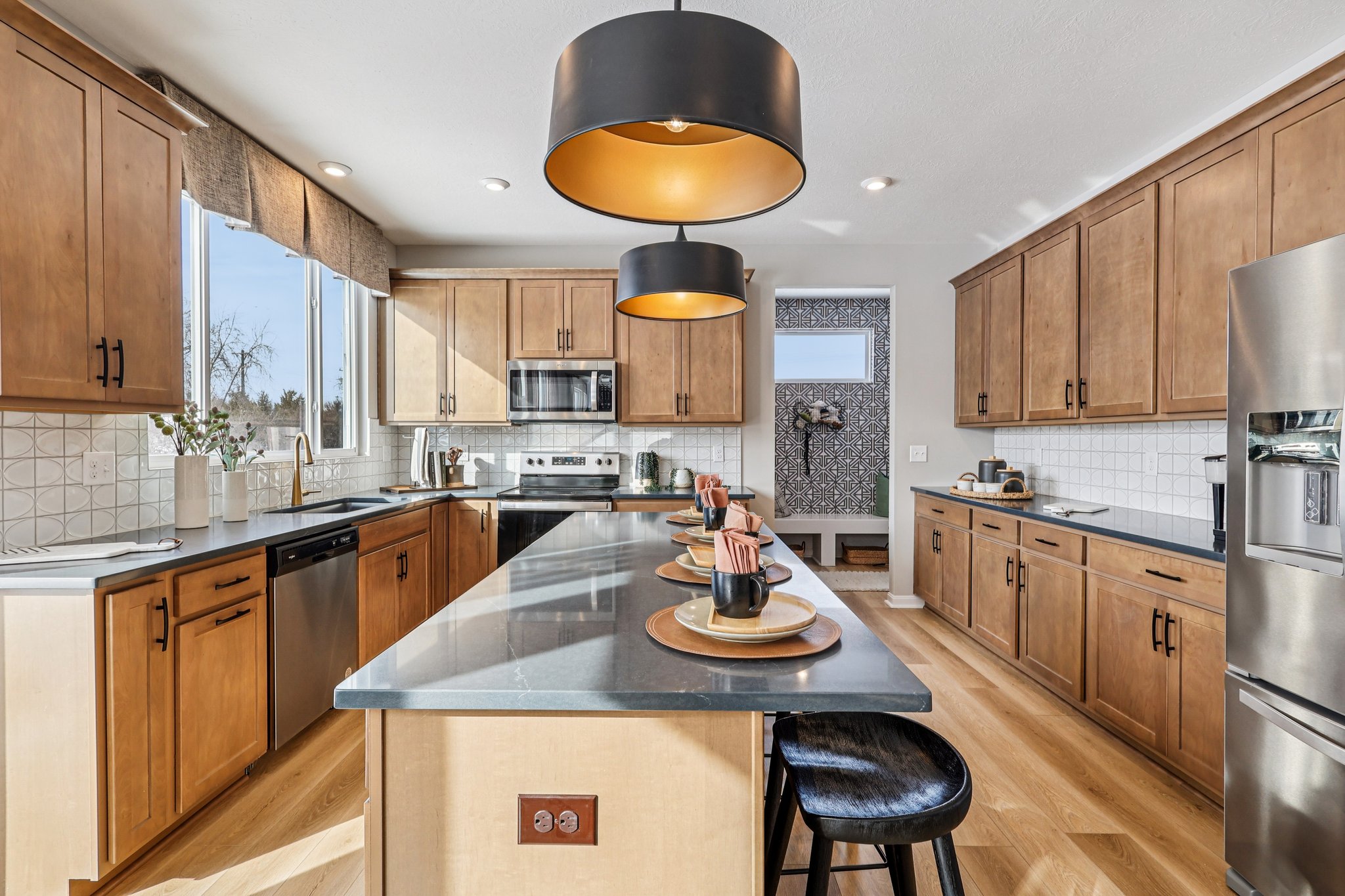 Highmeadow Pl-S3001-025.jpg
