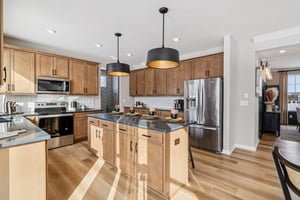 Highmeadow Pl-S3001-022.jpg