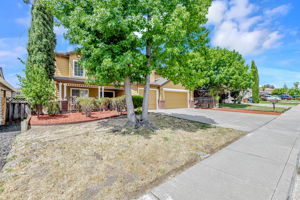 002_5132 Pioneer Way