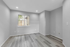 017_5132 Pioneer Way