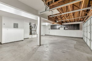 042_5132 Pioneer Way