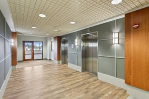 W Terrace Dr-0307-913.jpg